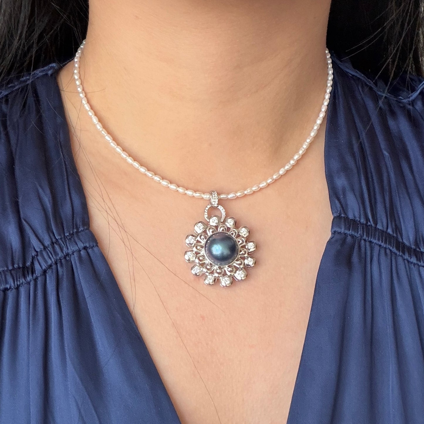 Ocean blue color Seawater Mabe Flower style s925 Pendant Hongkong made Detachable attachment included Mabe size 13mm