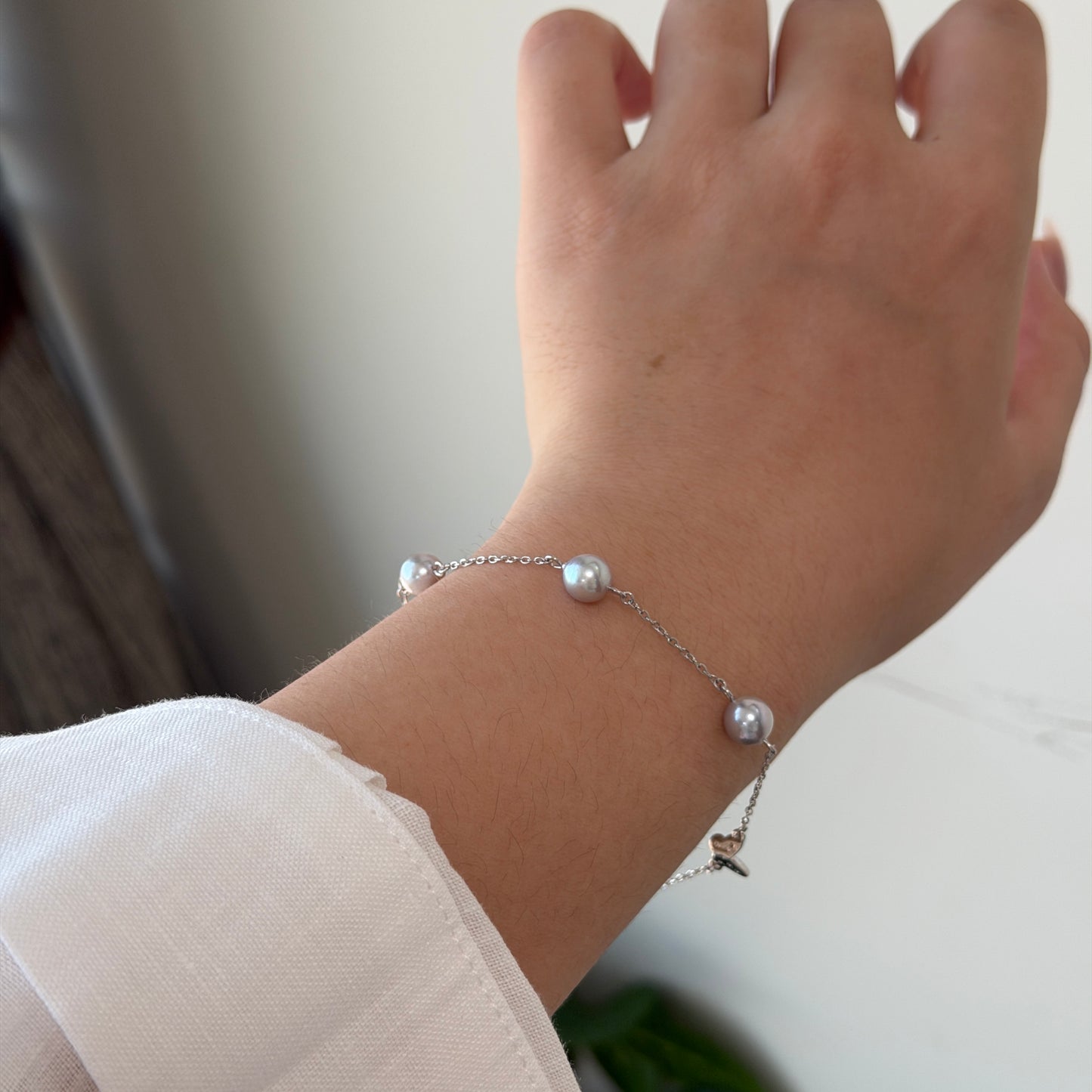 Akoya pearl Madama color dainty butterfly bracelet s925