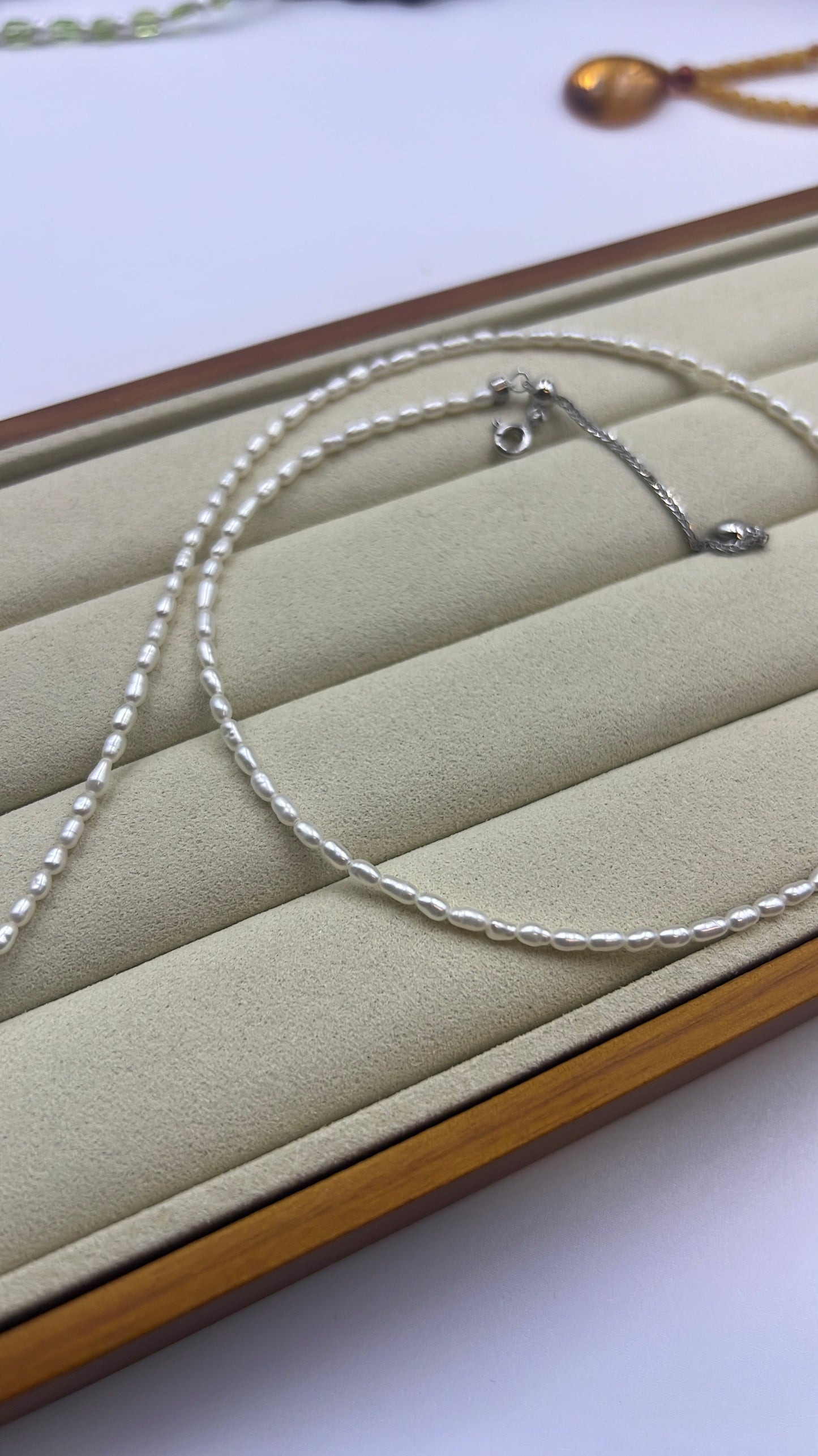 Mother of Pearl Fan necklace