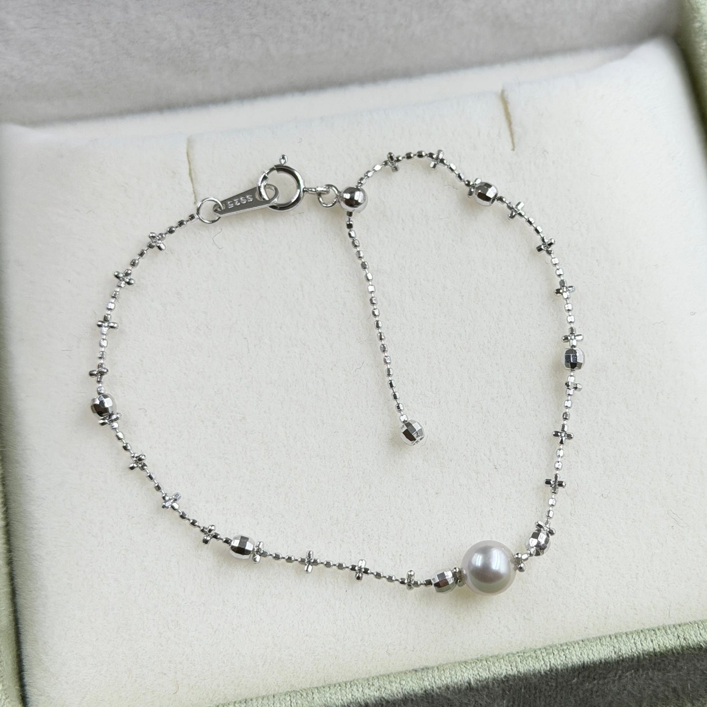 Dainty Akoya pearl starry night chain bracelet s925