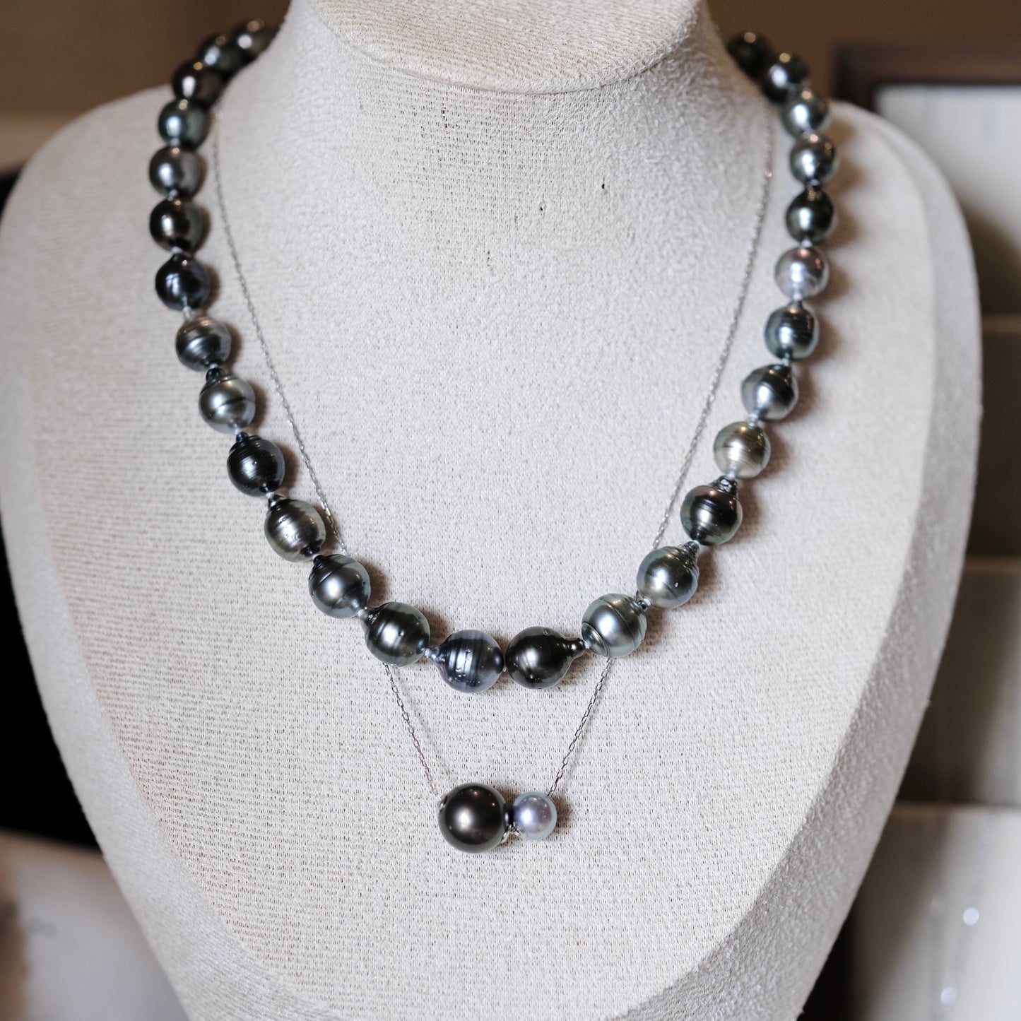 Black Tahitian Baroque bee hive full strand s925 clasp