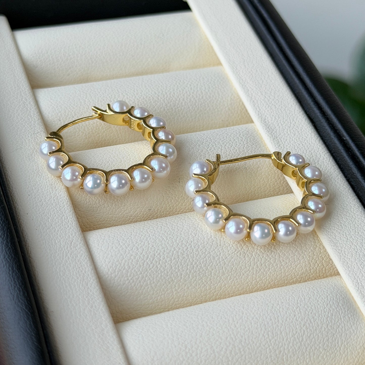 3.5-4mm freshwater pearl hoop earrings s925