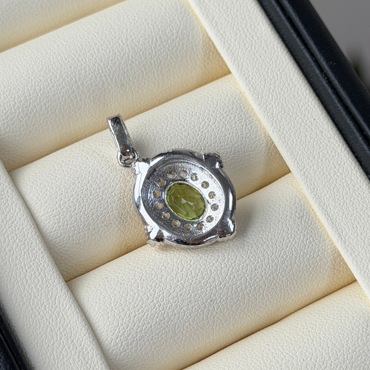 8*6mm Peridot stone necklace s925