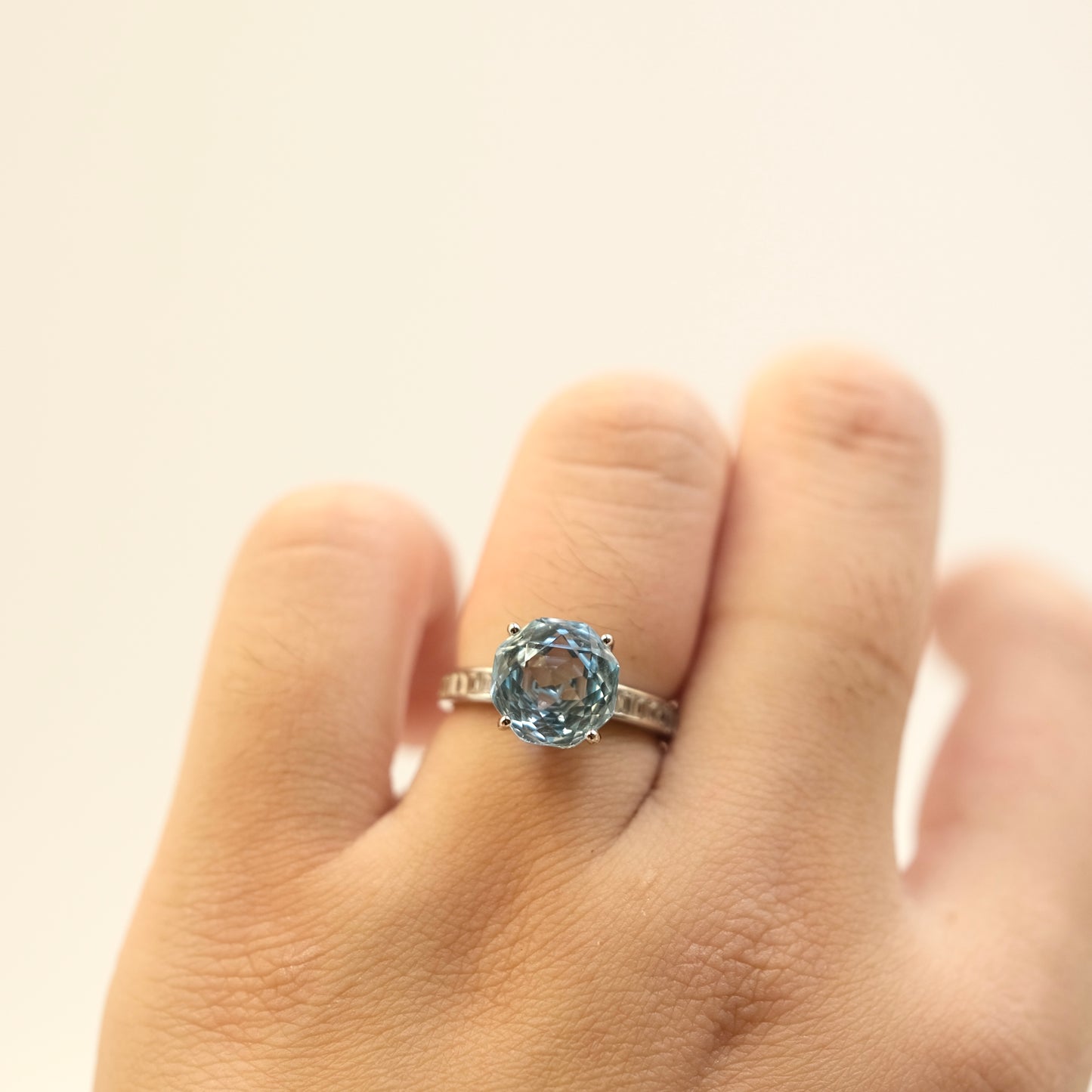 Blue Topaz Rose cute ring s925