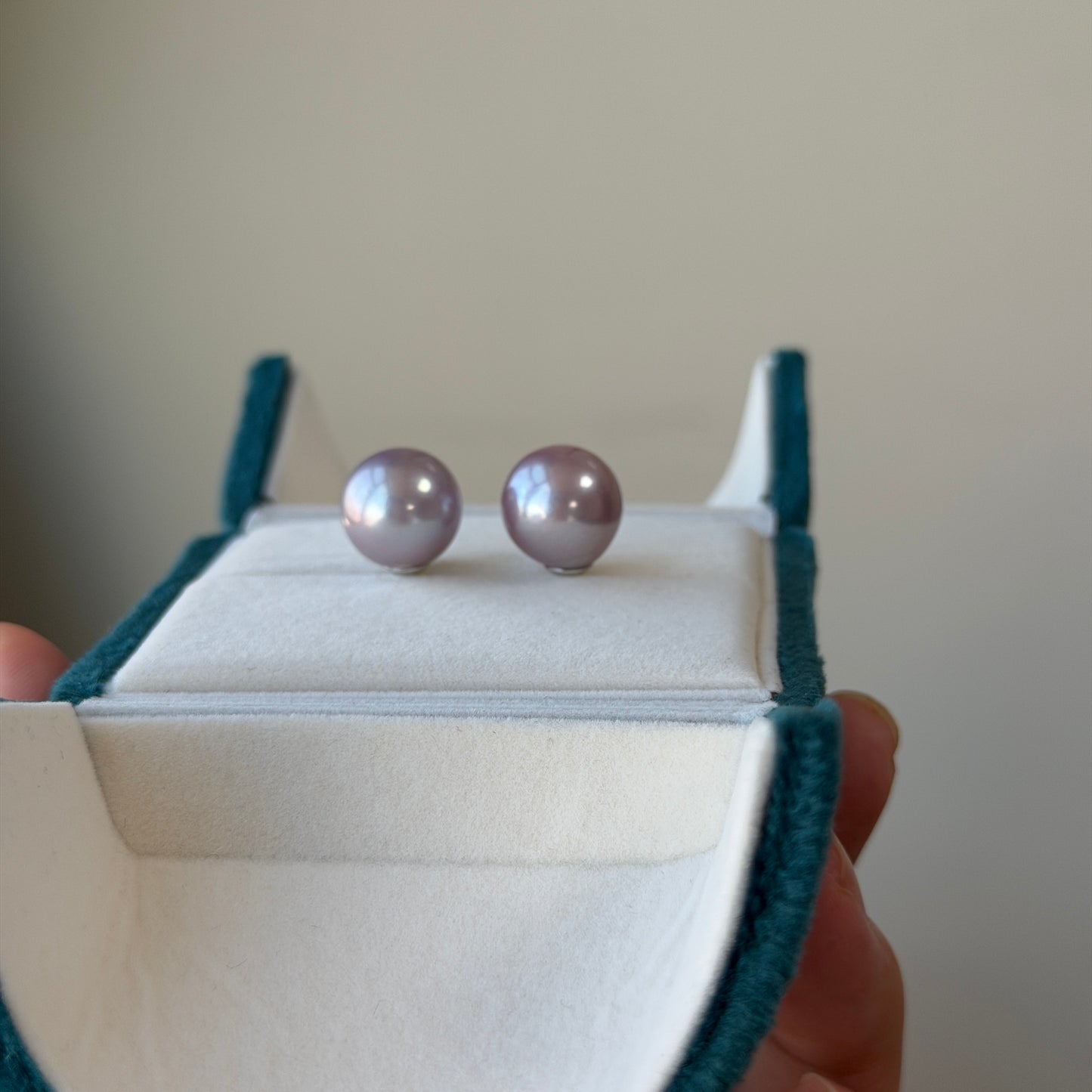Deal 12.3mm Elegant lavender light purple pearl earrings stud s925