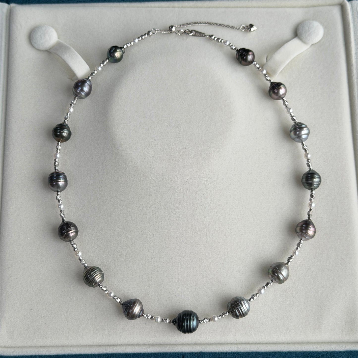 Stunning Starry Night Black Tahitian Freshwater pearl necklace s925