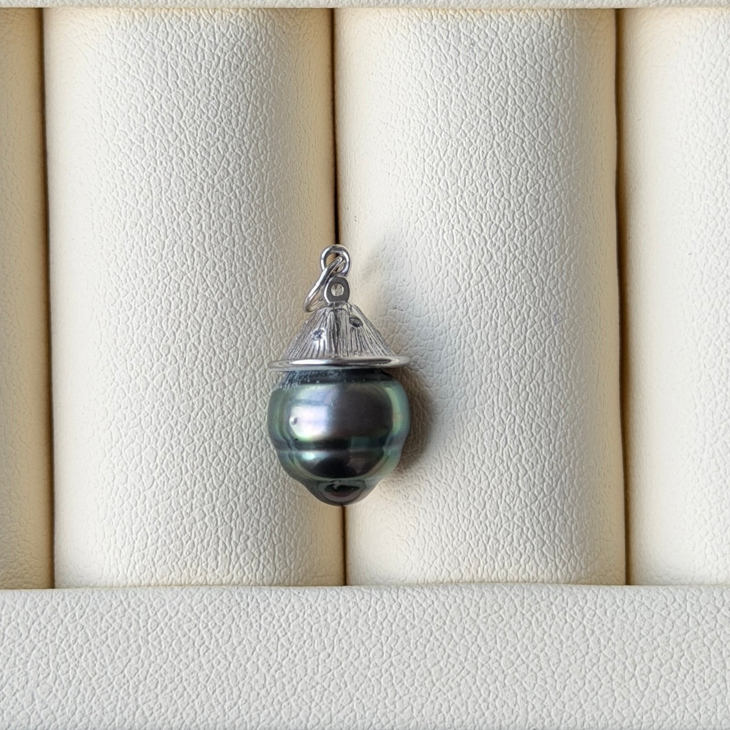 Super deal Beehive Baroque Black Tahitian Pearl necklace s925