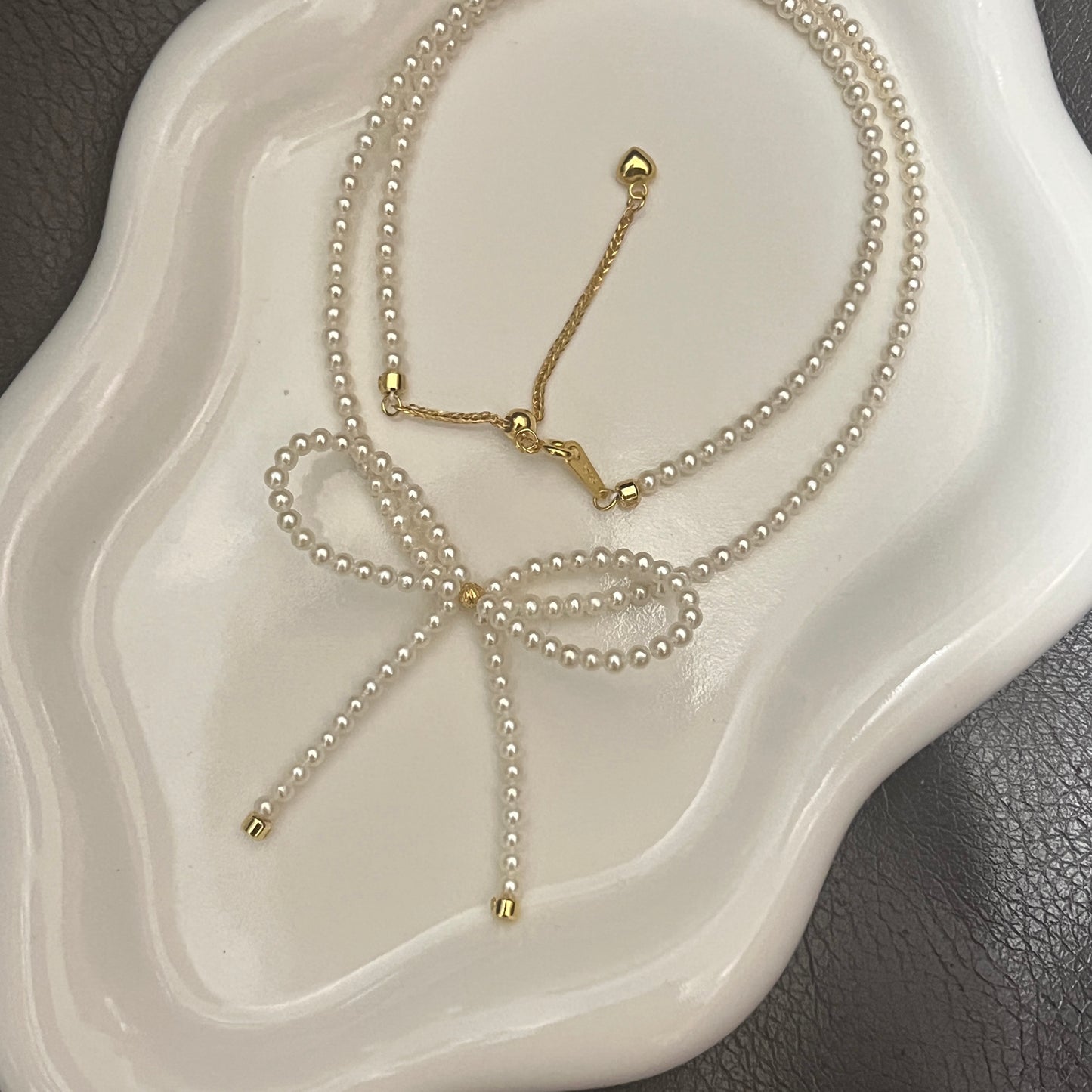 Handmade Bowtie Freshwater pearl Necklace s925 Length 17-18.5in