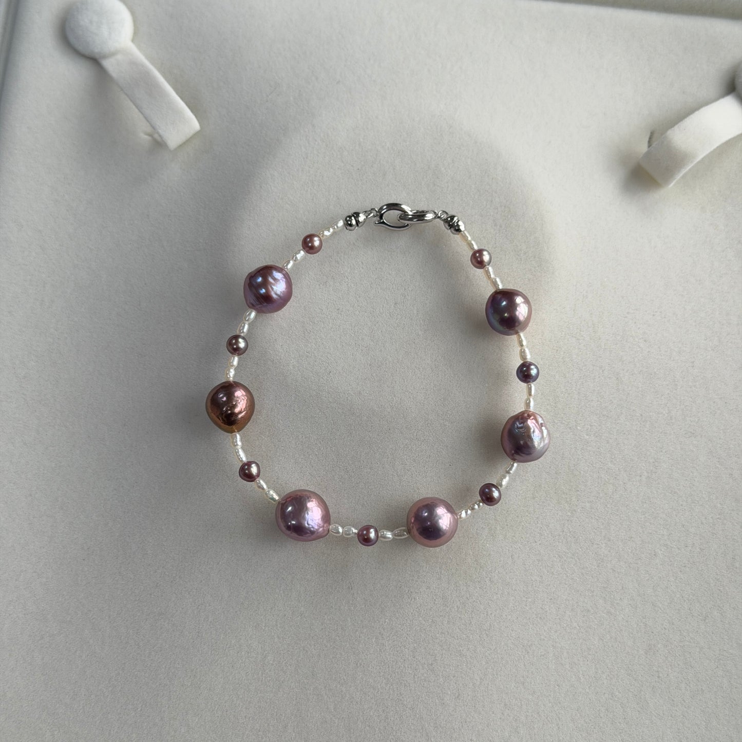 Metallic Purple freshwater pearl with Freshwater Keshi bracelet s925