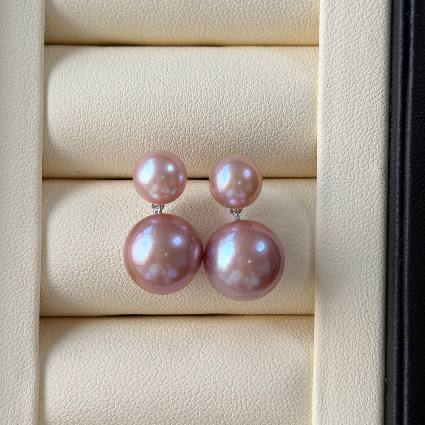 Double dainty Pinky Purple pearl earrings s925