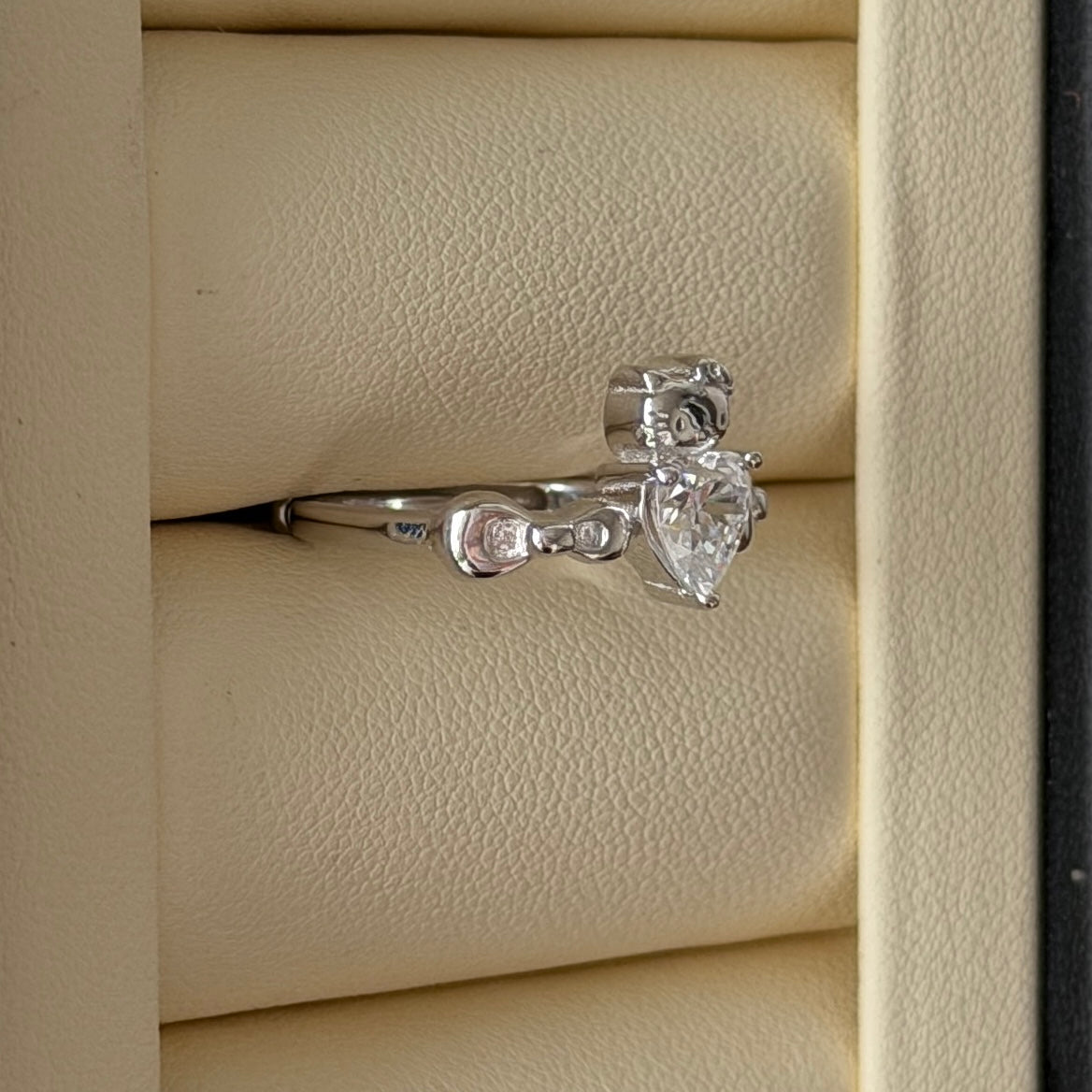 Hello Kitty Ring s925