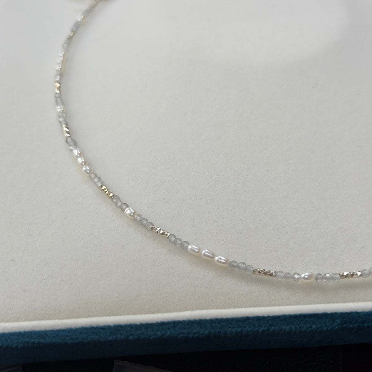 Moon stone Freshwater keshi pearl necklace s925