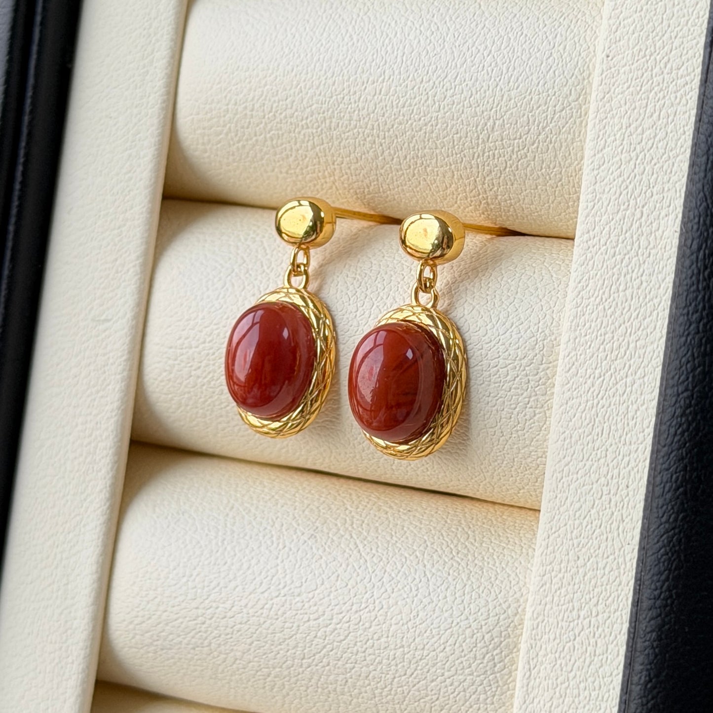 Vintage oval shape south red agate earrings s925