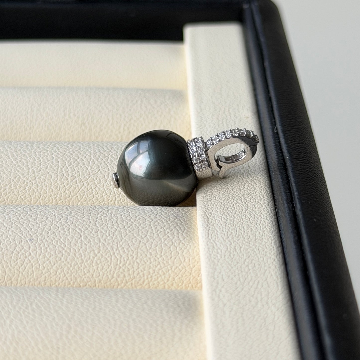 Black Tahitian Pearl Pendant Detachable Style s925