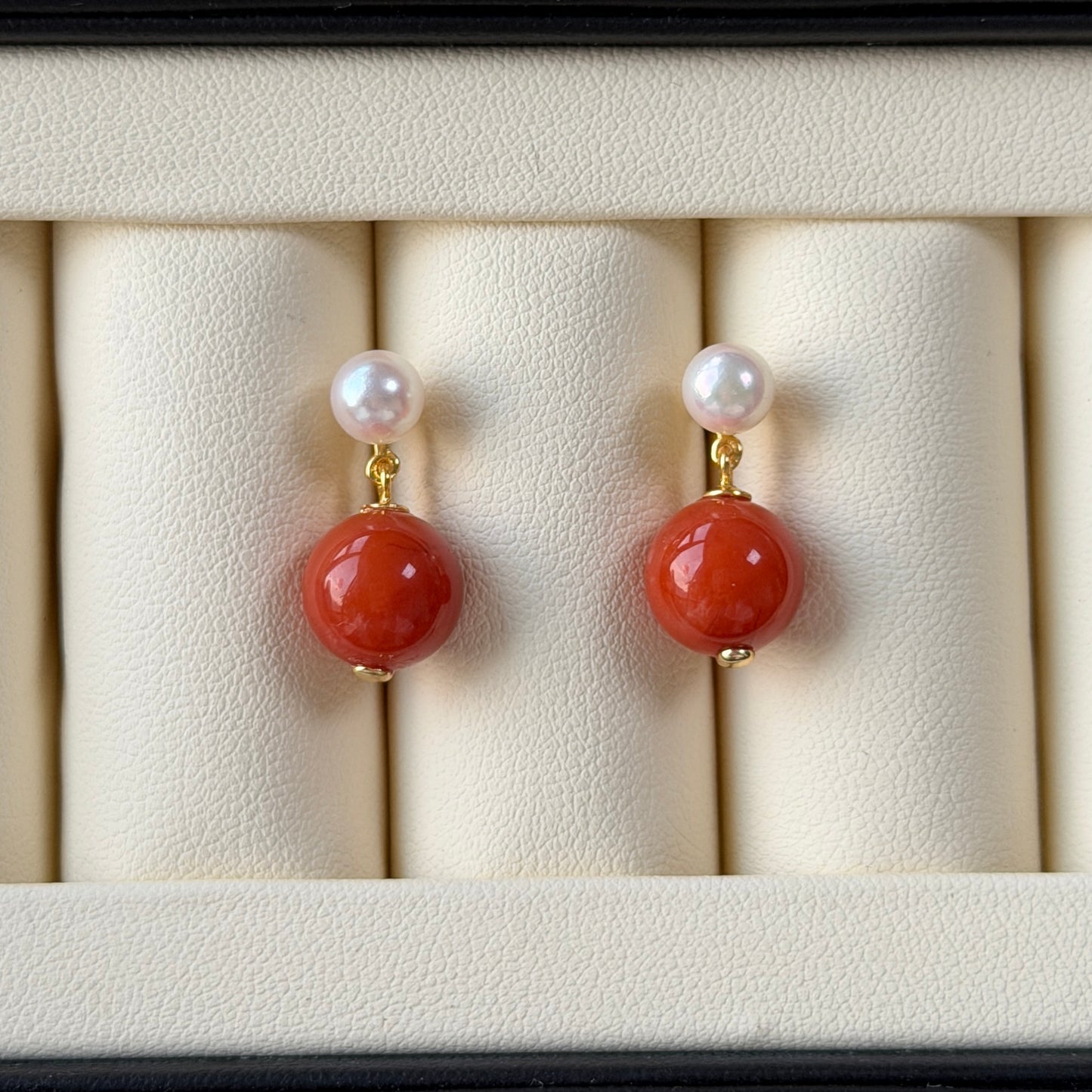 Double drop earrings south red agate with Akoya Pearl s925