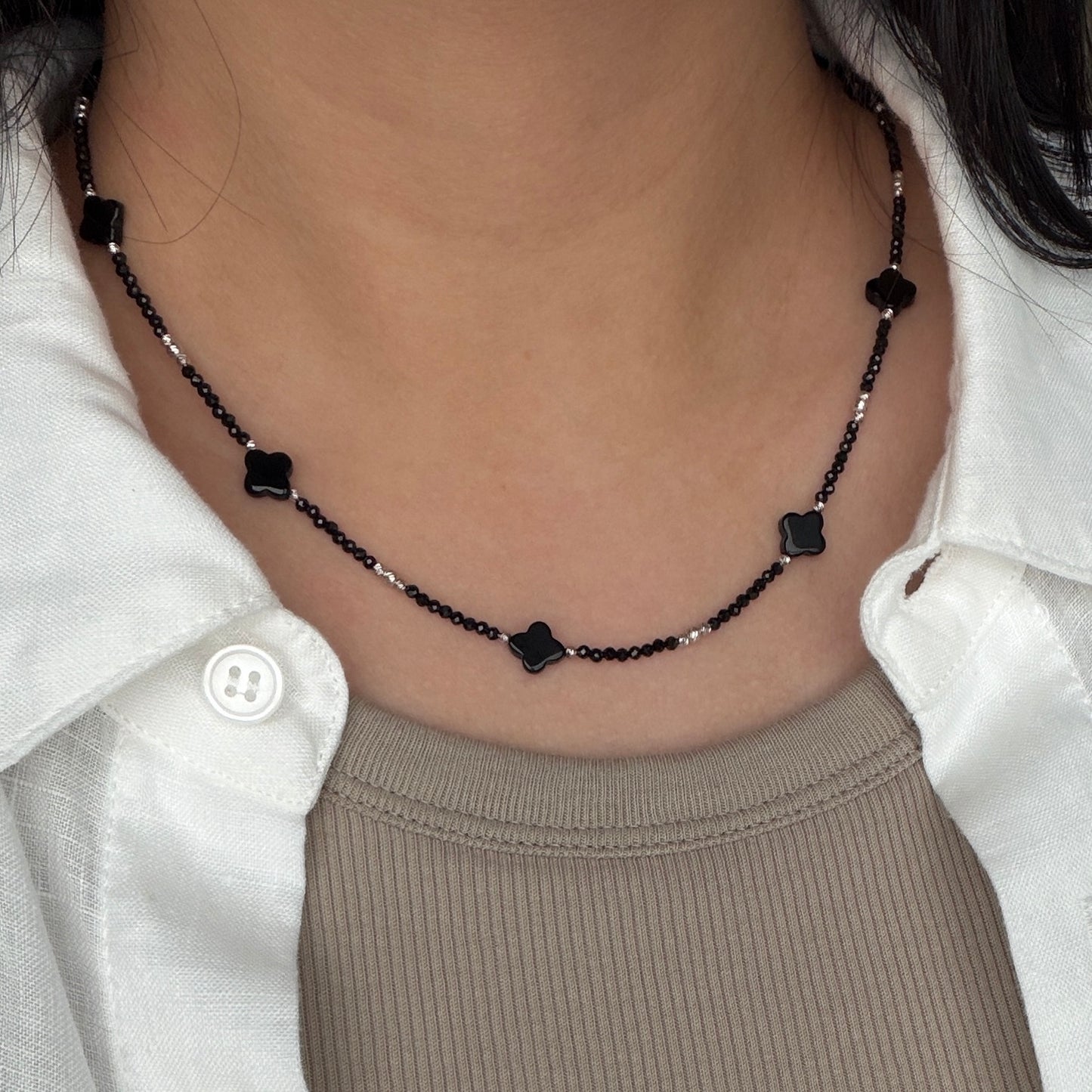 Black Lucky Four leaves flower Agate with black spinel necklace s925