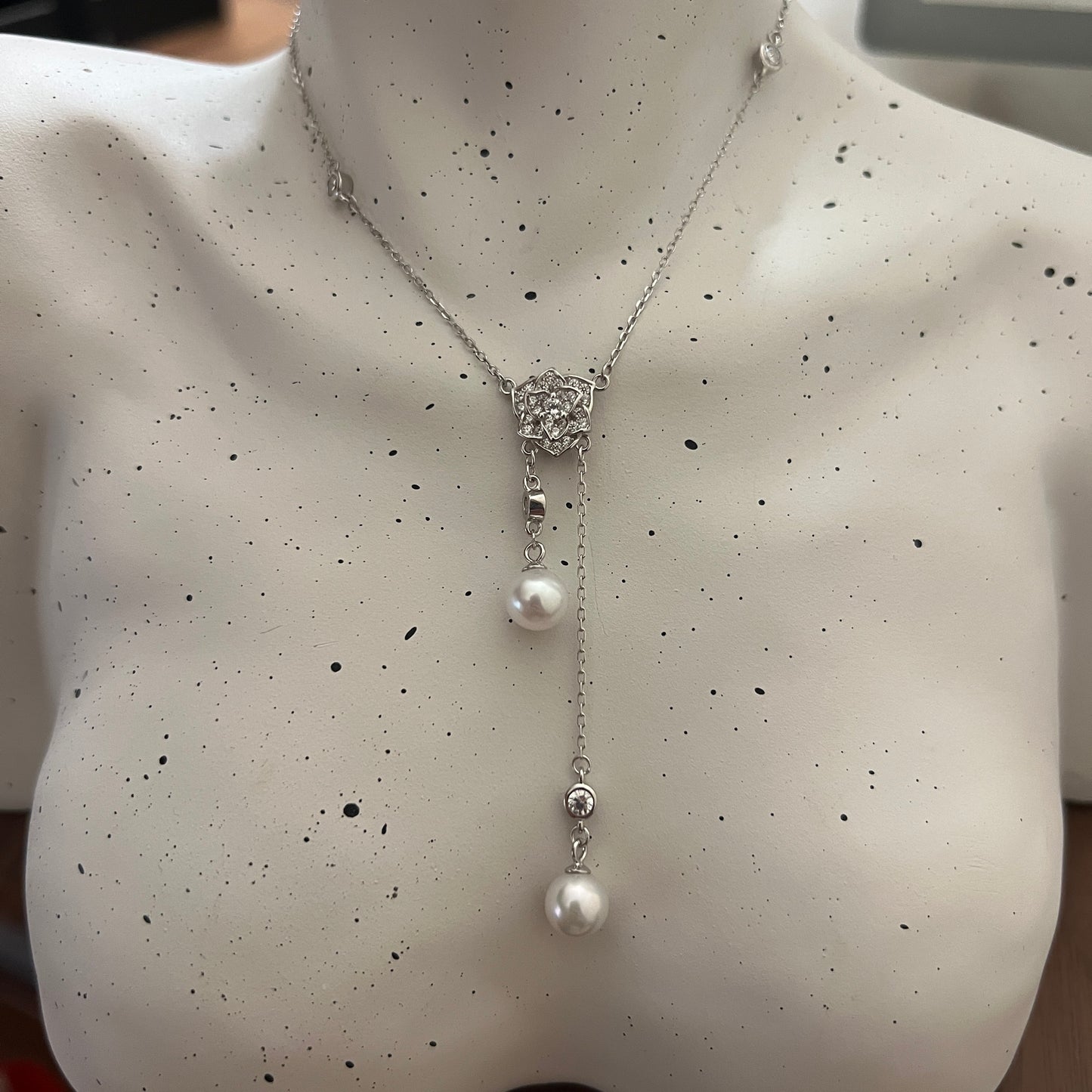 Dainty floral Freshwater AK Pearl drop necklace s925 Amazing luster