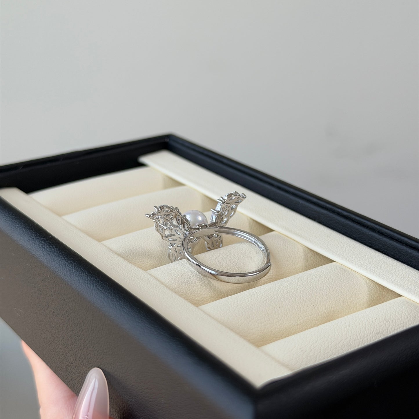 Stunning Butterfly Akoya pearl ring amazing luster s925 adjustable size