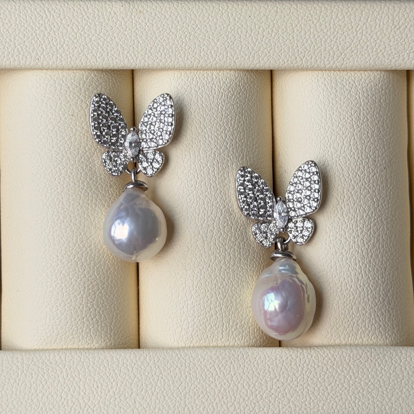Metallic luster Butterfly freshwater pearl baroque pearl earrings s925 9-10mm