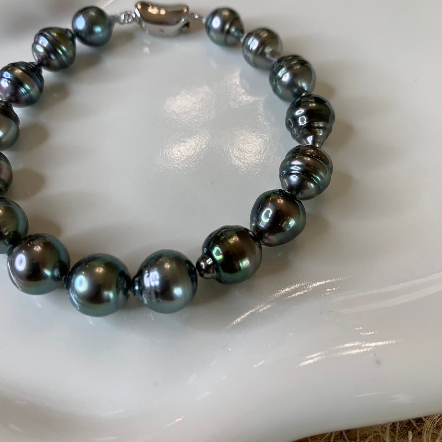 Black Tahitian baroque pearl peacock stunning luster bracelet s925 clasp 16cm