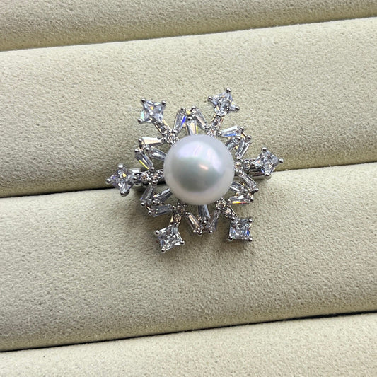 Freshwater Pearl Snowflake Brooch