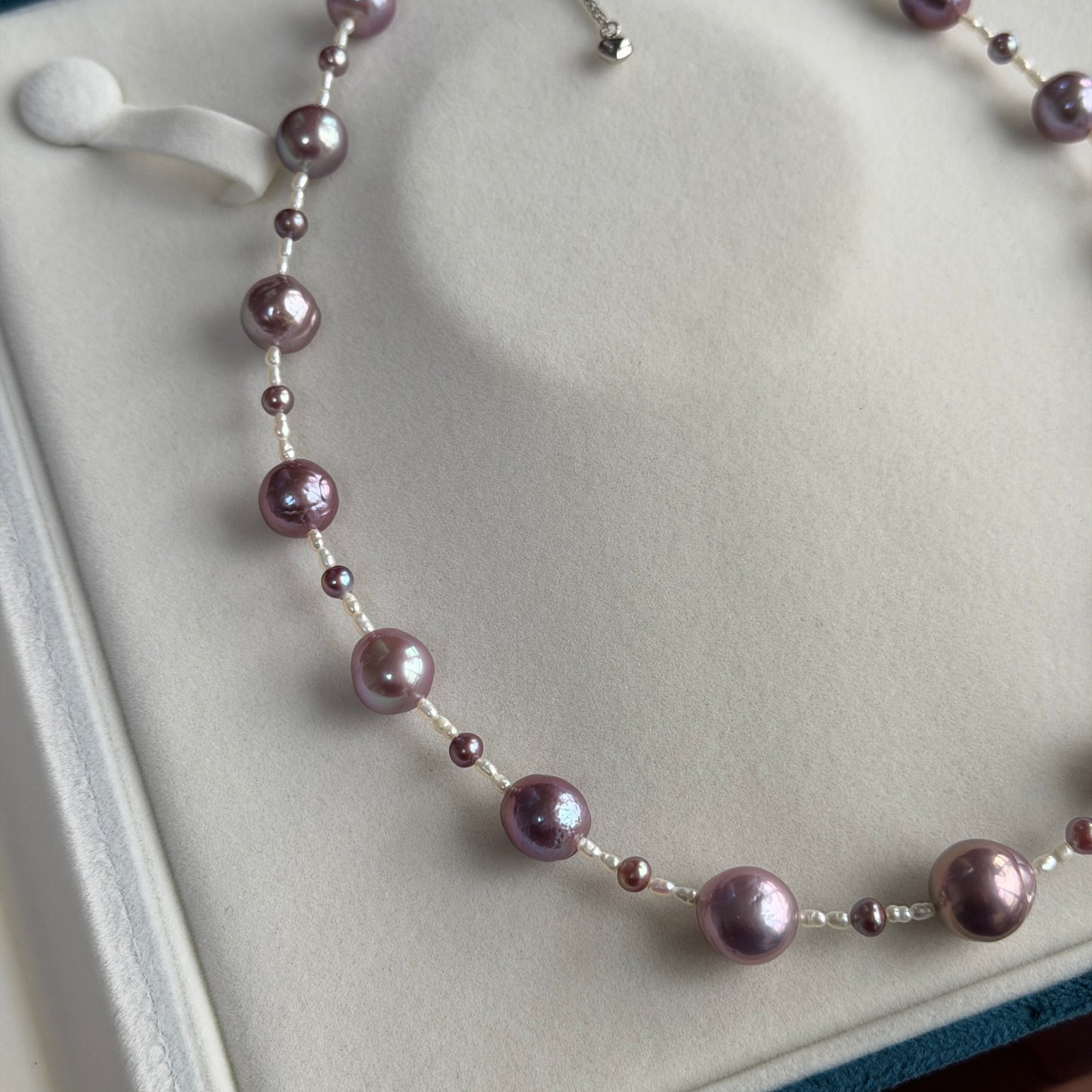 9.5-12mm & 4-5mm Metallic purple freshwater pearl necklace with white Freshwater Keshi s925