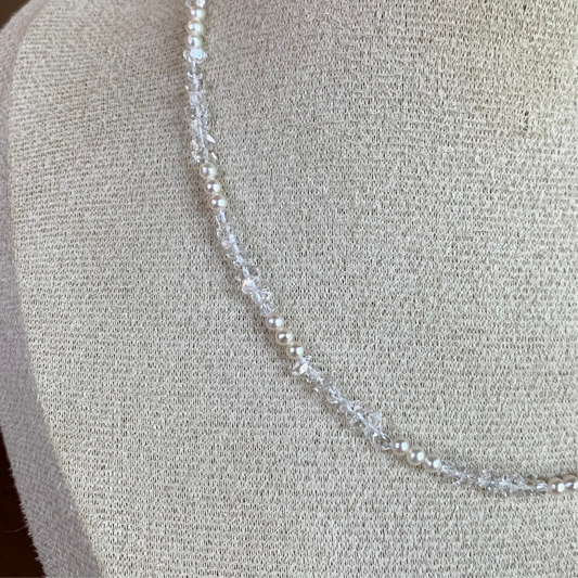 【Sparkle Whisper】White quartz with baby freshwater pearl necklace s925