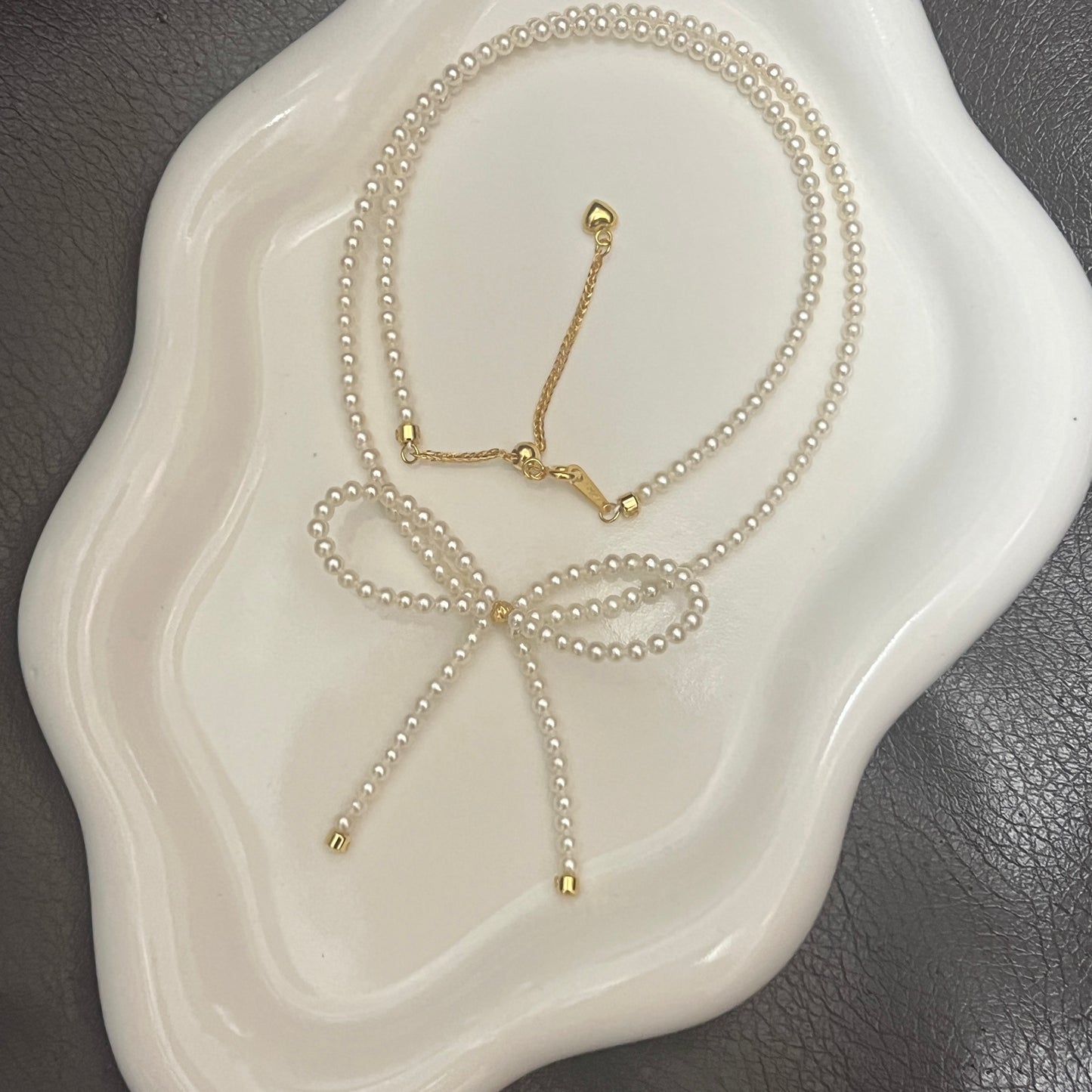 Handmade Bowtie Freshwater pearl Necklace s925 Length 17-18.5in