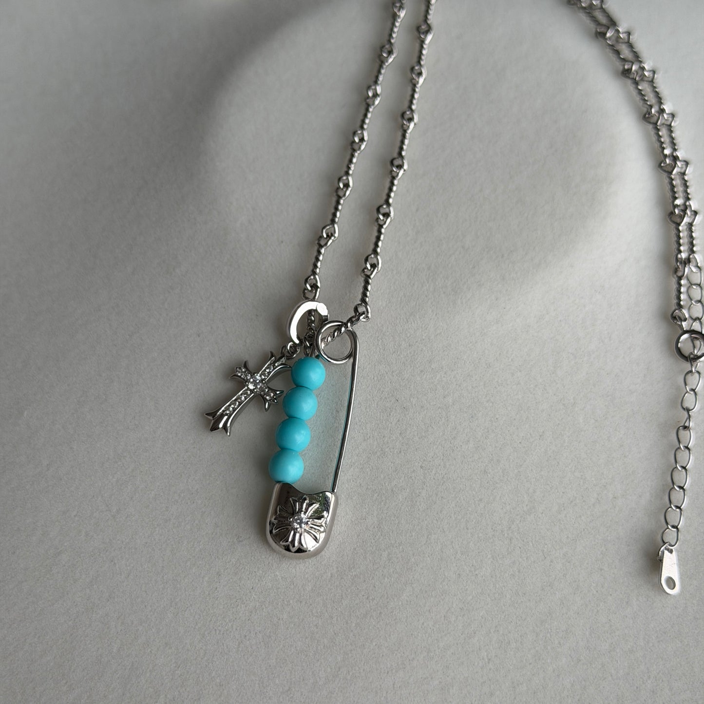 Super fun Chrome Turquoise heart with cross chain necklace s925 rock n roll cool style versatile necklace