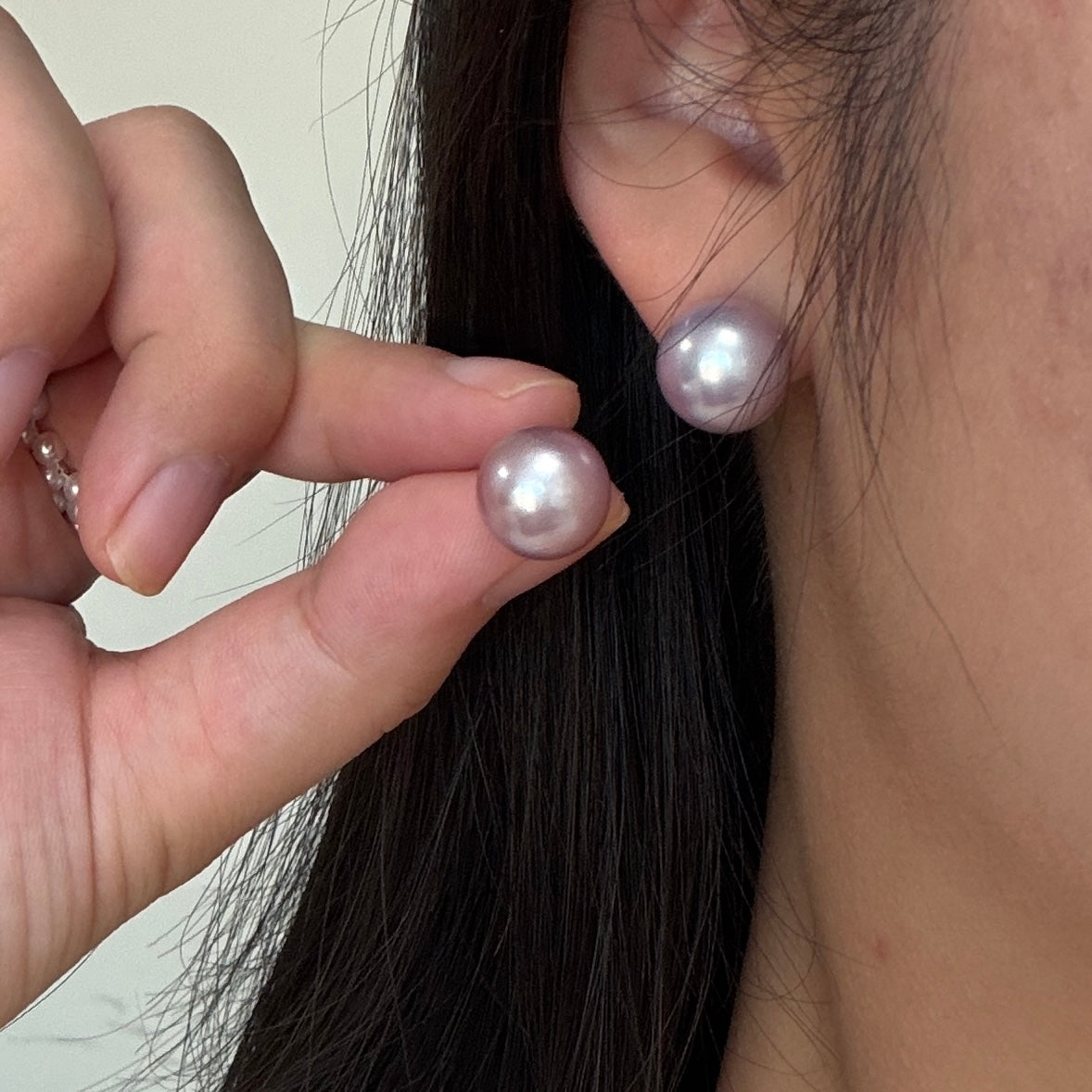 Deal 12.3mm Elegant lavender light purple pearl earrings stud s925