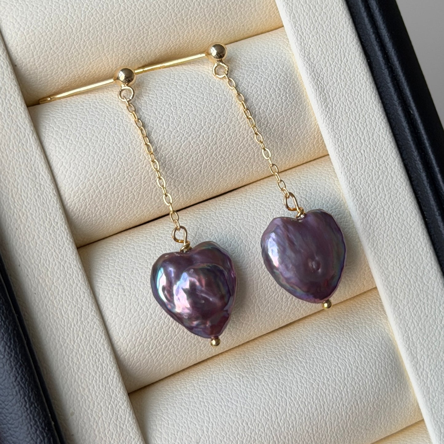 Purple metallic heart pearl flowy earrings s925 12-13mm