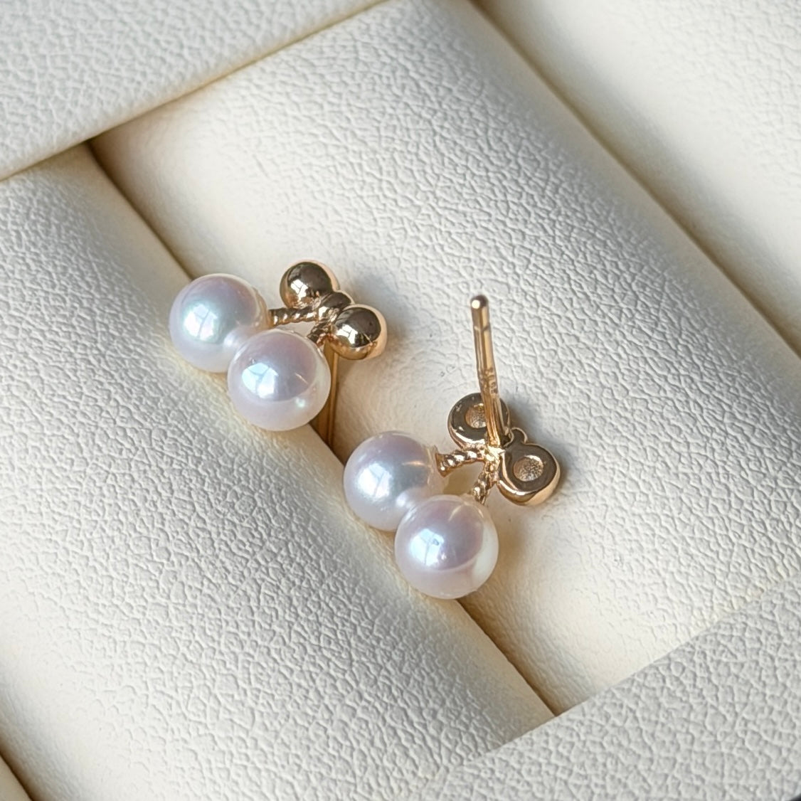 Super cute Cherry freshwater pearl earring studs 4.5mm s925