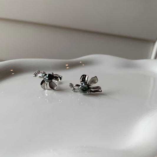 Black Tahitian Keshi Floral earring studs s925