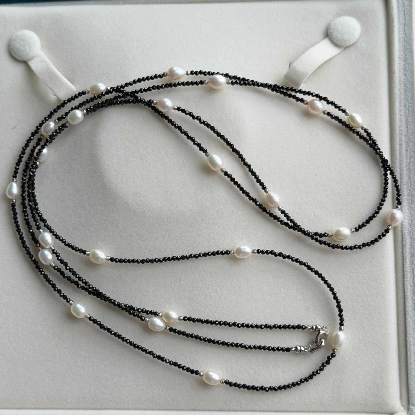 148cm(58in) long Versetile Black Spinel Pearl necklace s925