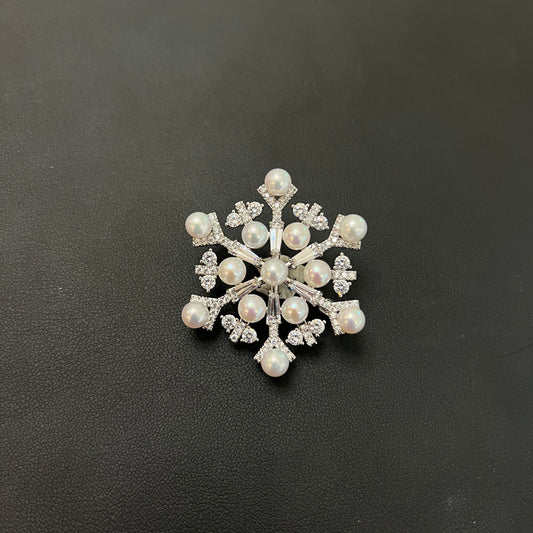 Snowflake Brooch with Freshwater Pearl Alloy Metal