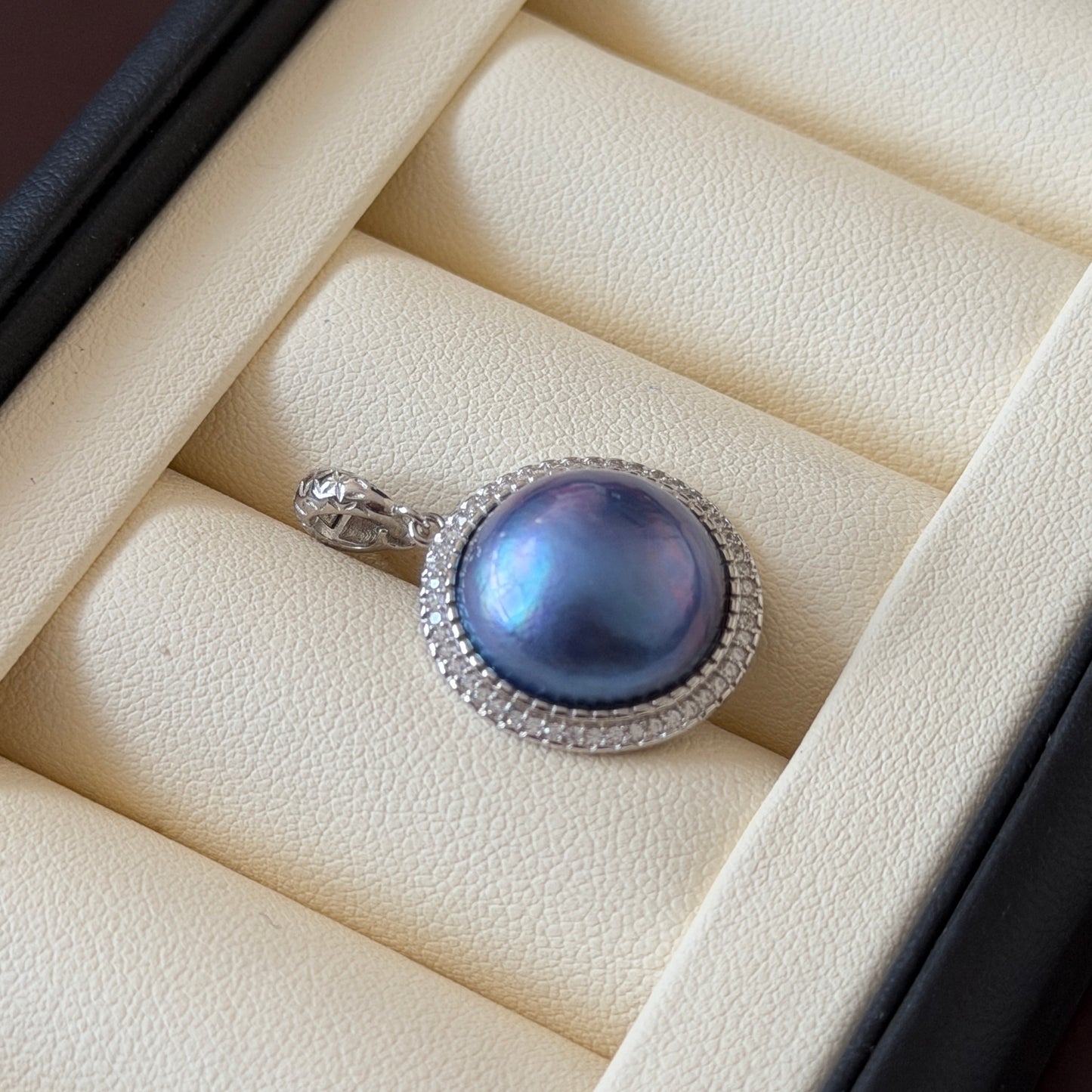 Ocean Blue Mabe pendant ONLY s925 detachable style Mabe size 14.8mm Setting 19mm