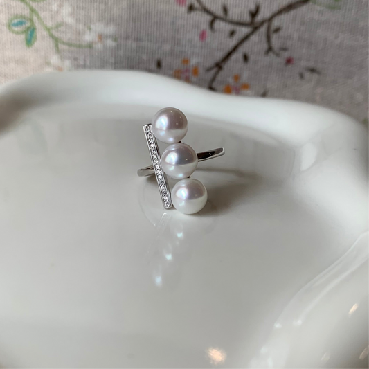 Three Freshwater AK pearl Balance style ring s925 Luxury