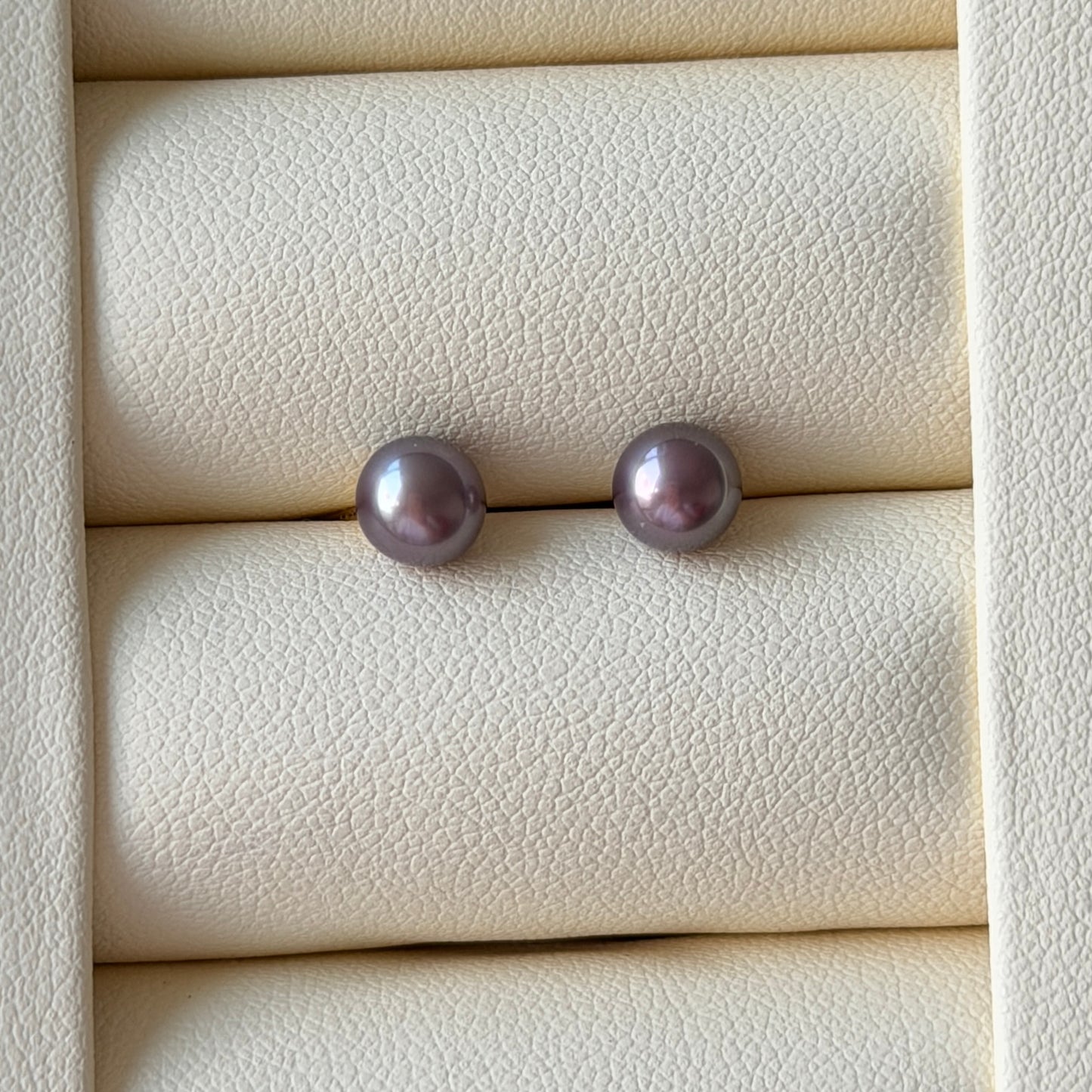 5.8mm Top purple freshwater pearl earring studs s925