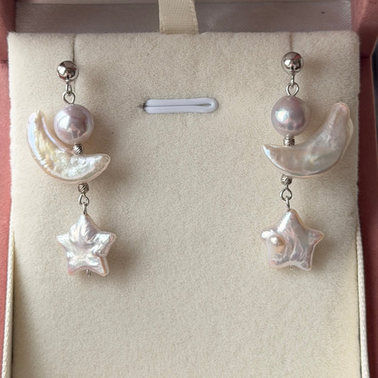 Moon star Pearl dainty earring s925