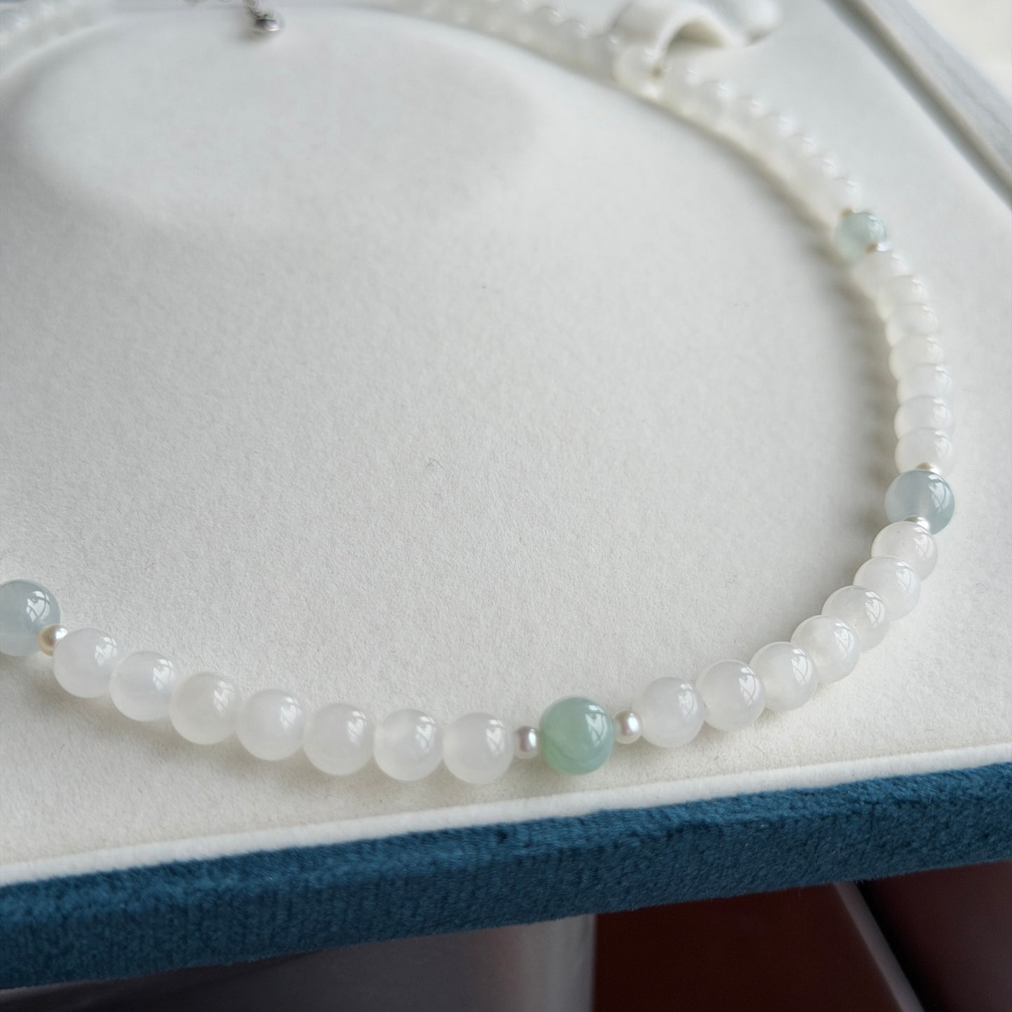 Super Deal Unique Dainty Light green with white Jade Pearl necklace s925