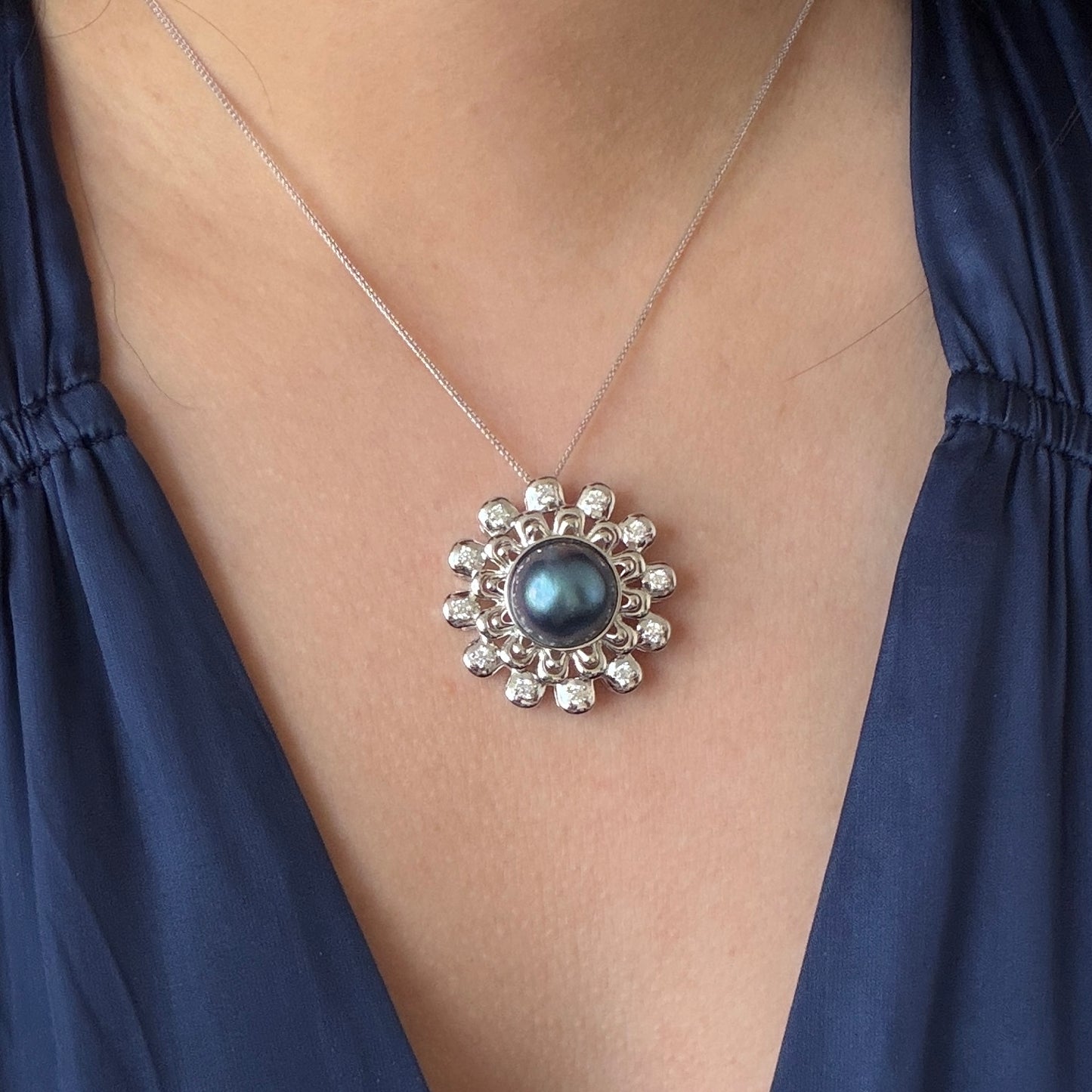 Ocean blue color Seawater Mabe Flower style s925 Pendant Hongkong made Detachable attachment included Mabe size 13mm