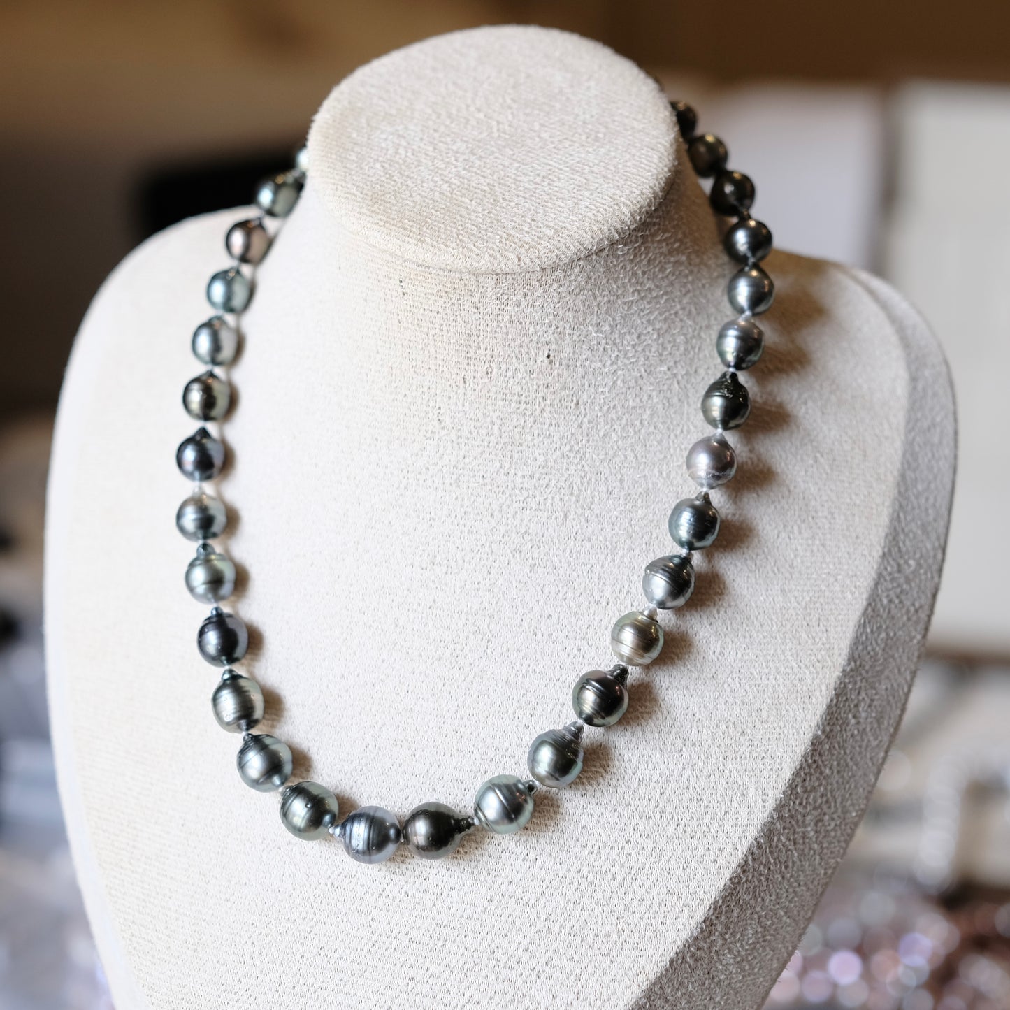 Black Tahitian Baroque bee hive full strand s925 clasp