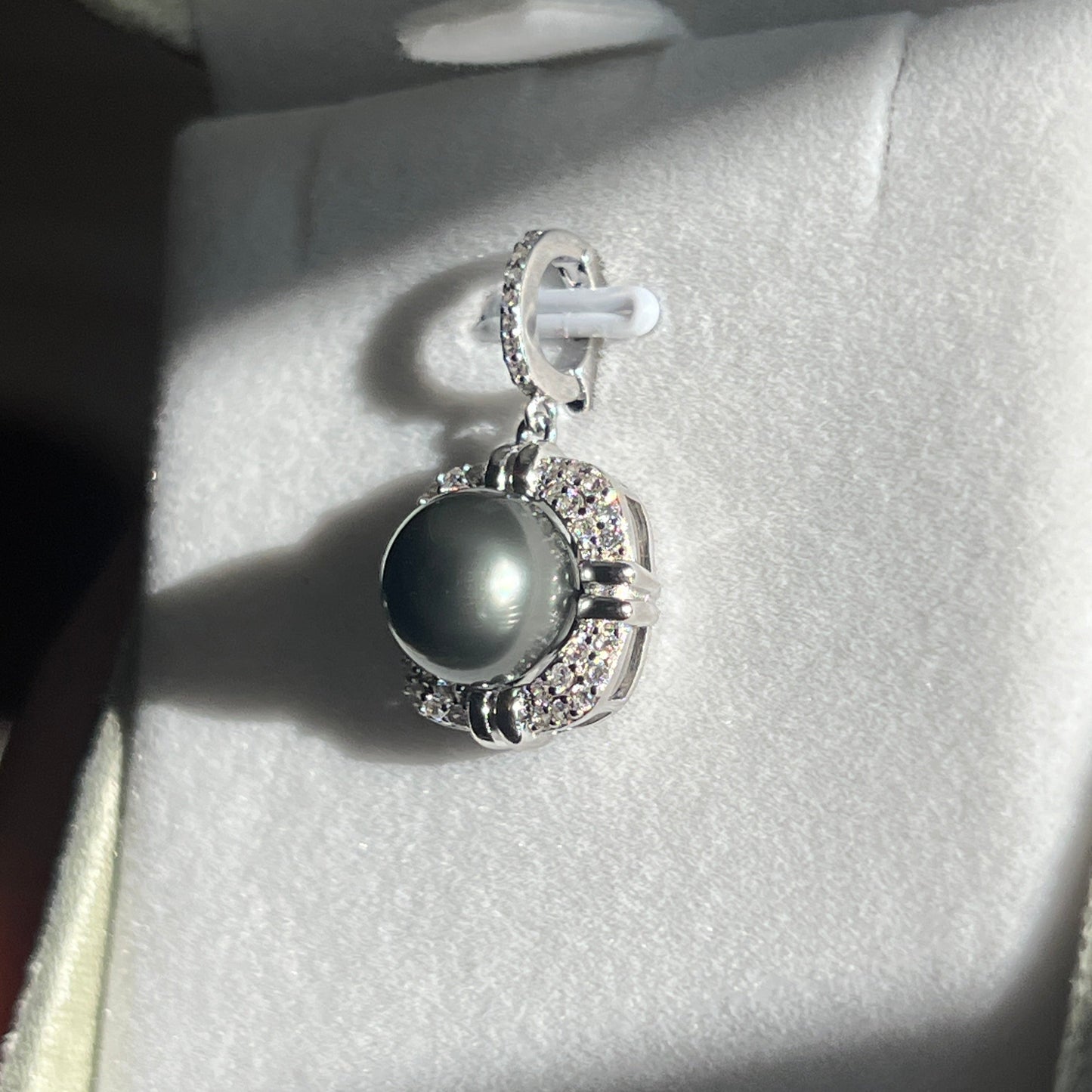 9-10mm Black Tahitian Pearl Universal clasp s925 setting w/chain